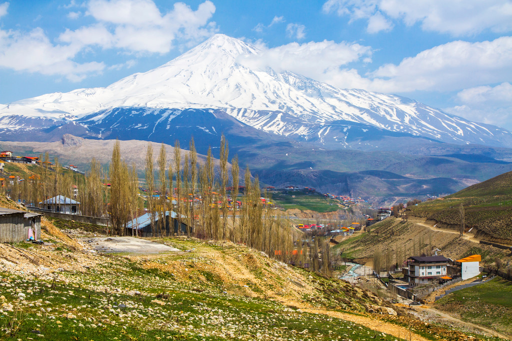 اجاره ماشین کلاسیک در مازندران